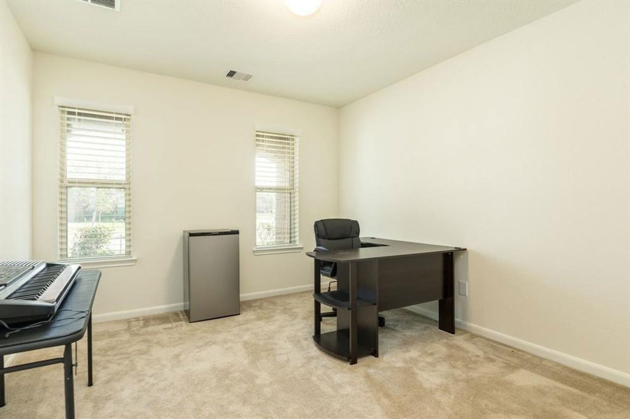 3111 Morgan Meadow Ln - Photo 6 of 34