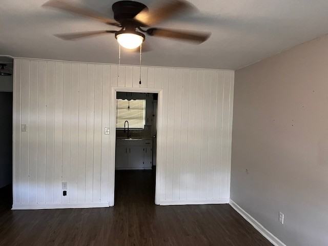 907 Foster Ave #907 - Photo 2 of 8