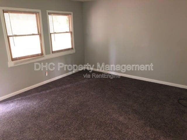 6505 Raymond Drive - Photo 6 of 13