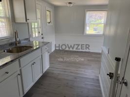 featured image of 4 Crescent Dr