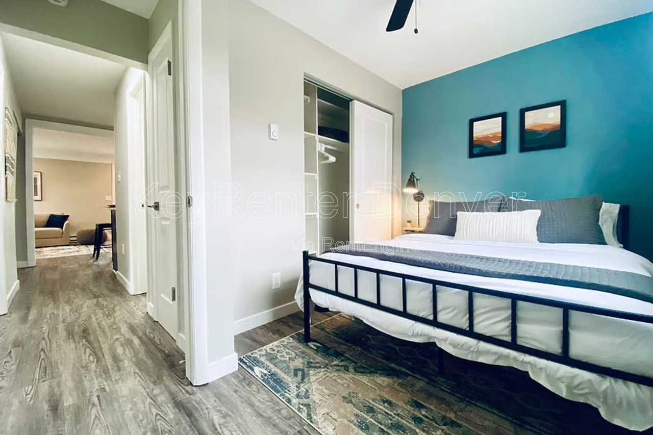 1454 Ivy St - Photo 7 of 19