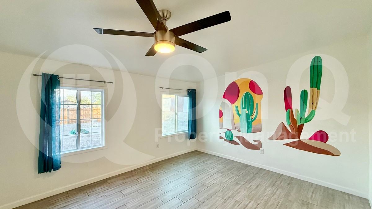 1922 W Jefferson St - Photo 7 of 15