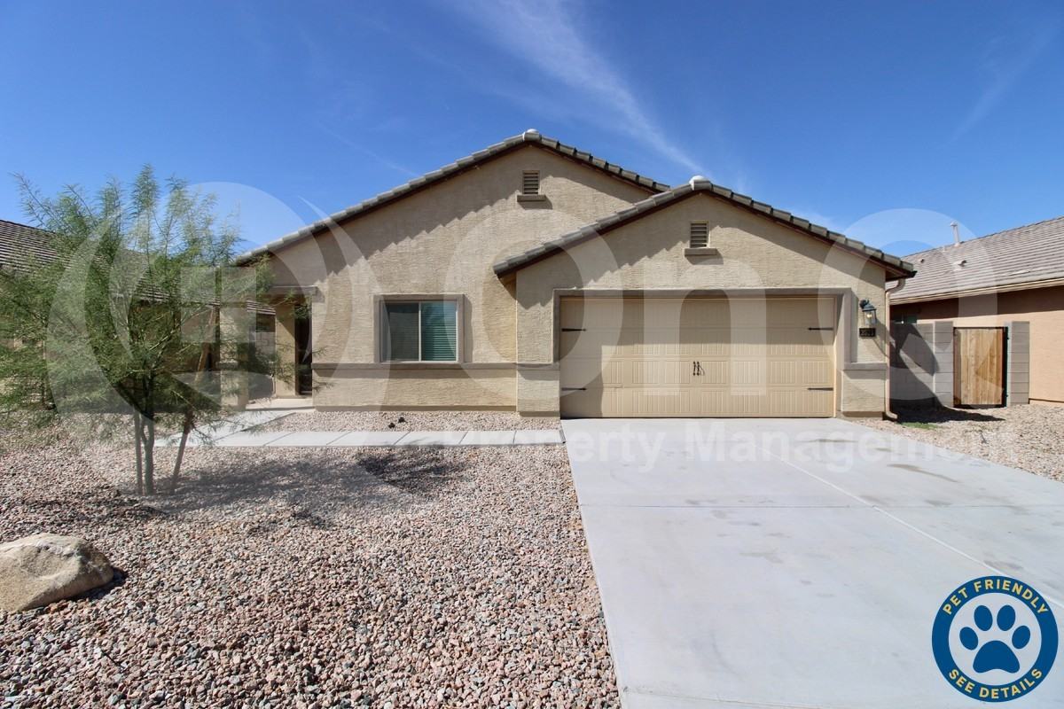 2573 North Mcdonald Lane