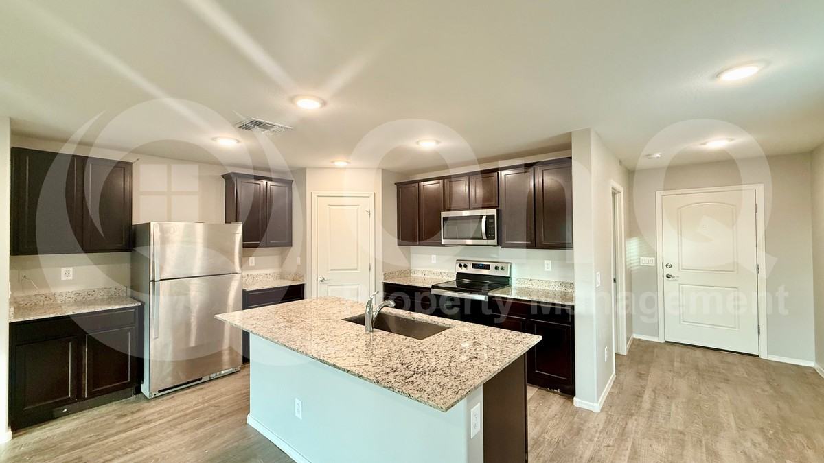 2573 N Mcdonald Ln - Photo 5 of 24