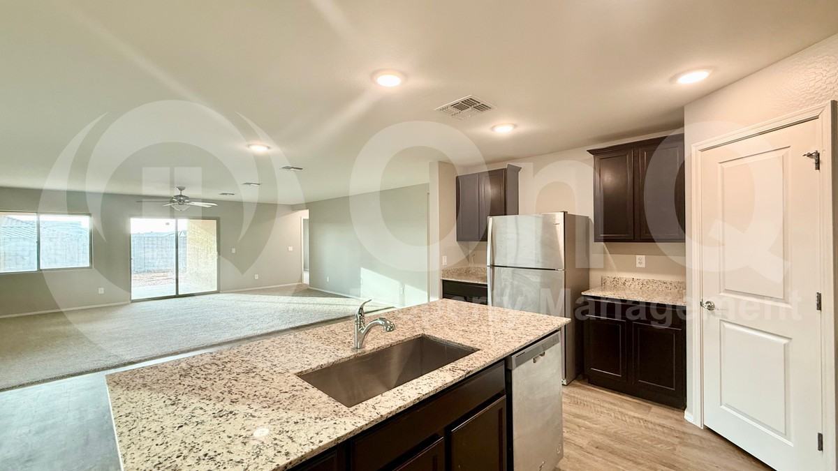 2573 N Mcdonald Ln - Photo 6 of 24