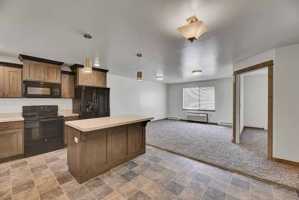 featured image of 940 Gibbon Street #4