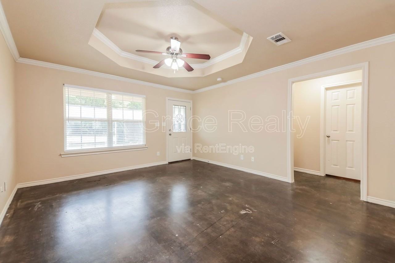 756 Rocky Ridge Flats - Photo 4 of 15