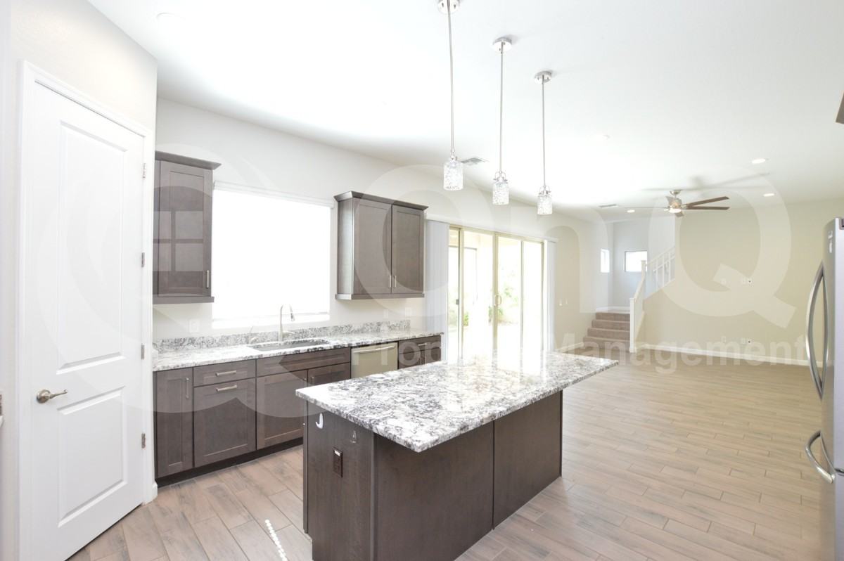 6515 E Bluefield Ave - Photo 5 of 24