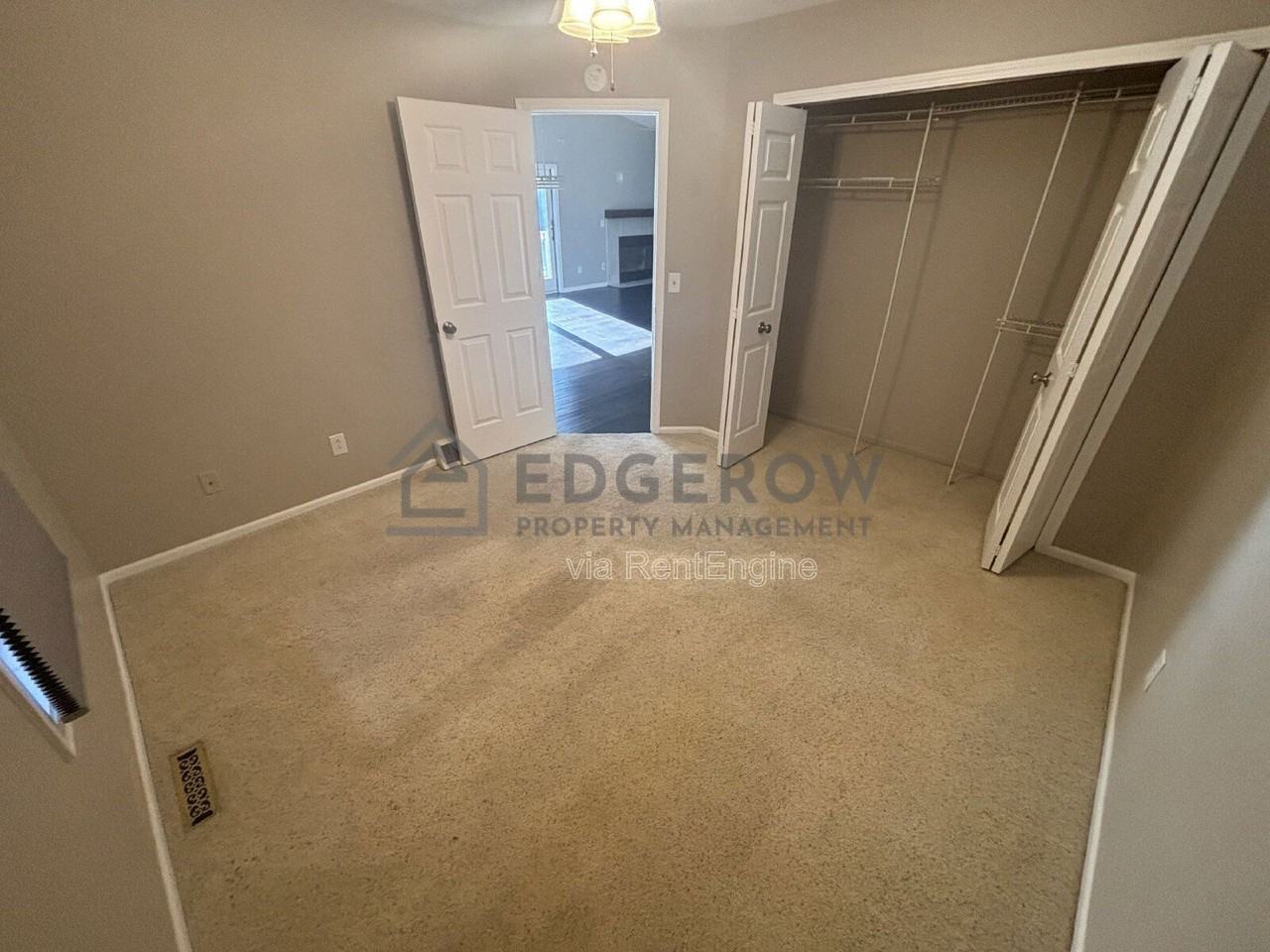 2726 Sandstone Ter Ne - Photo 7 of 18