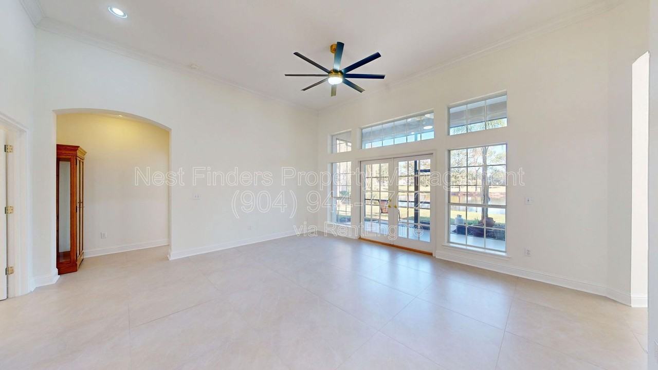 10061 Vineyard Lake Rd E - Photo 7 of 49