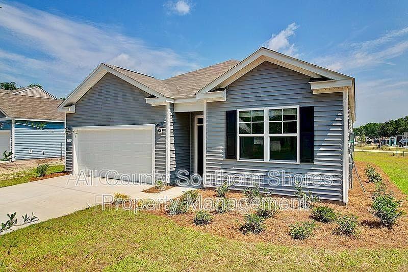 215 Konik St - Photo 3 of 33