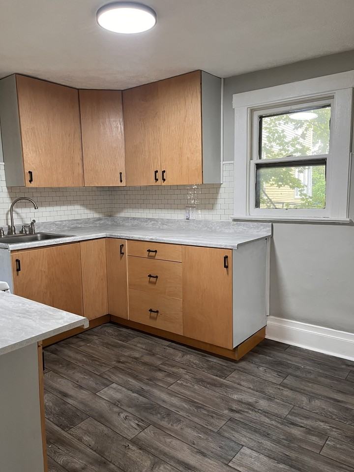 1504 15th St 2nd Fl - Photo 5 of 11