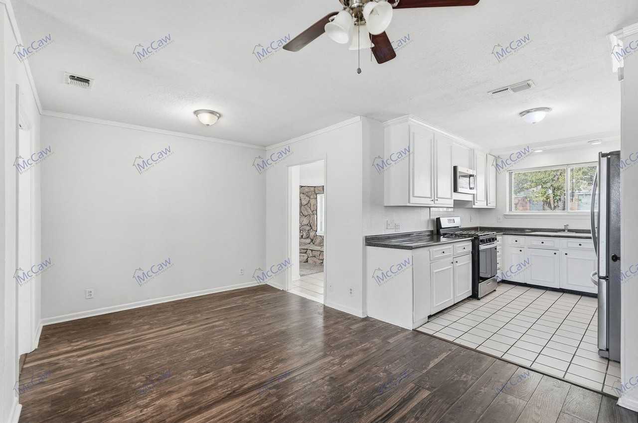 3401 Princeton Dr - Photo 7 of 22