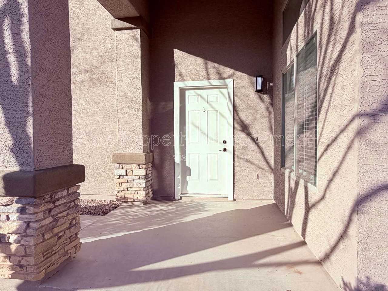 37911 North Luke Lane - Photo 3 of 30