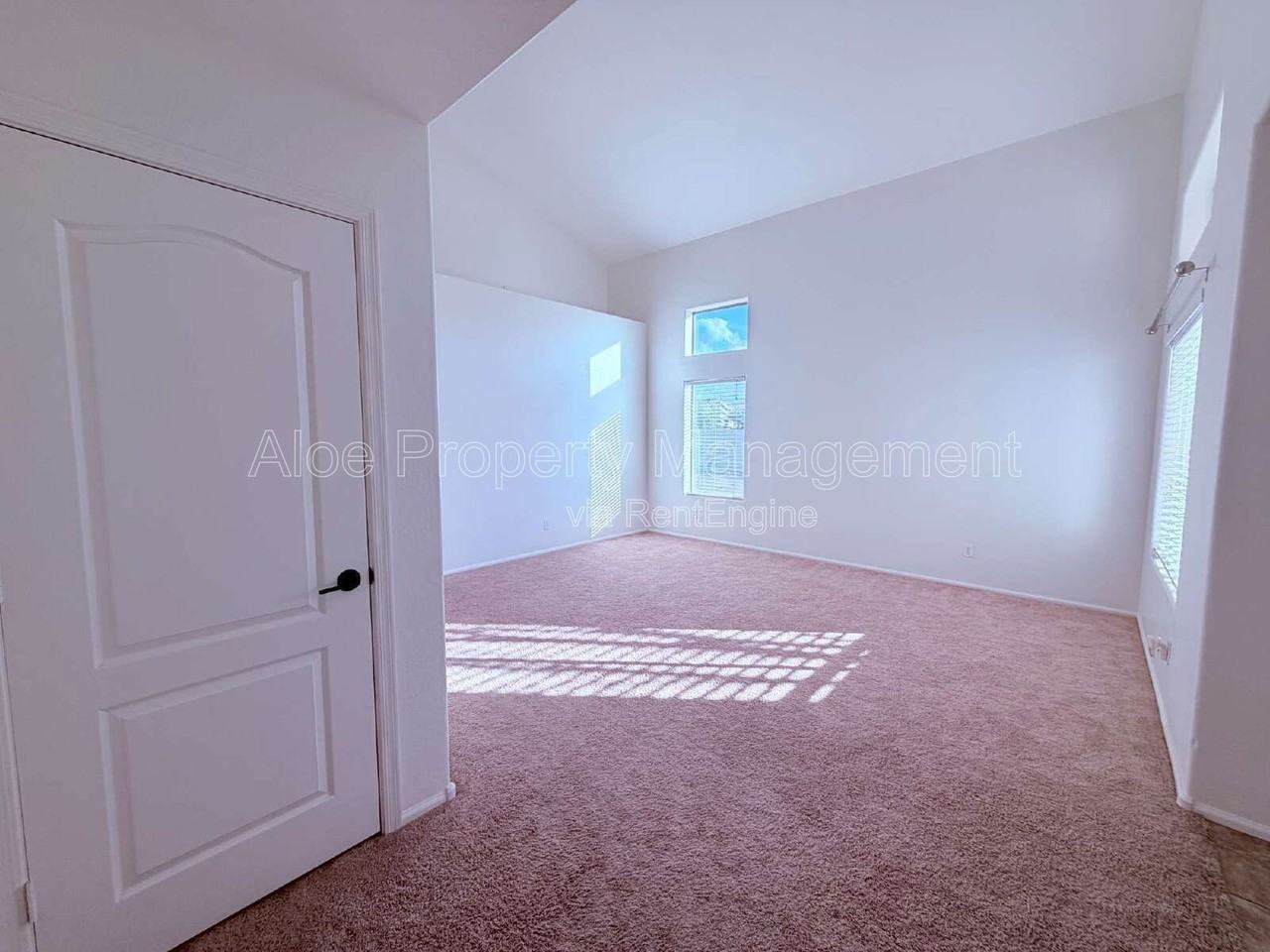 37911 North Luke Lane - Photo 6 of 30