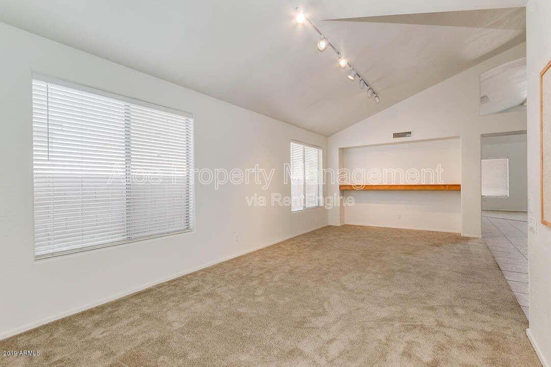 6321 6321 S 4 Peaks Pl - Photo 4 of 50