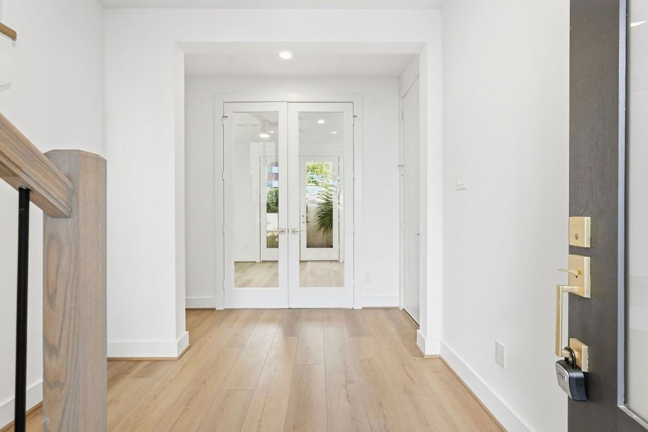 3828 Wilmer Street - Photo 2 of 25