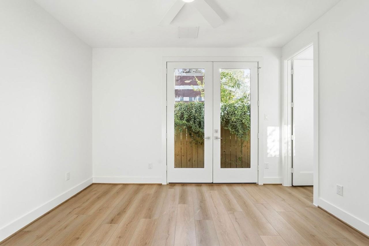 3828 Wilmer Street - Photo 4 of 25