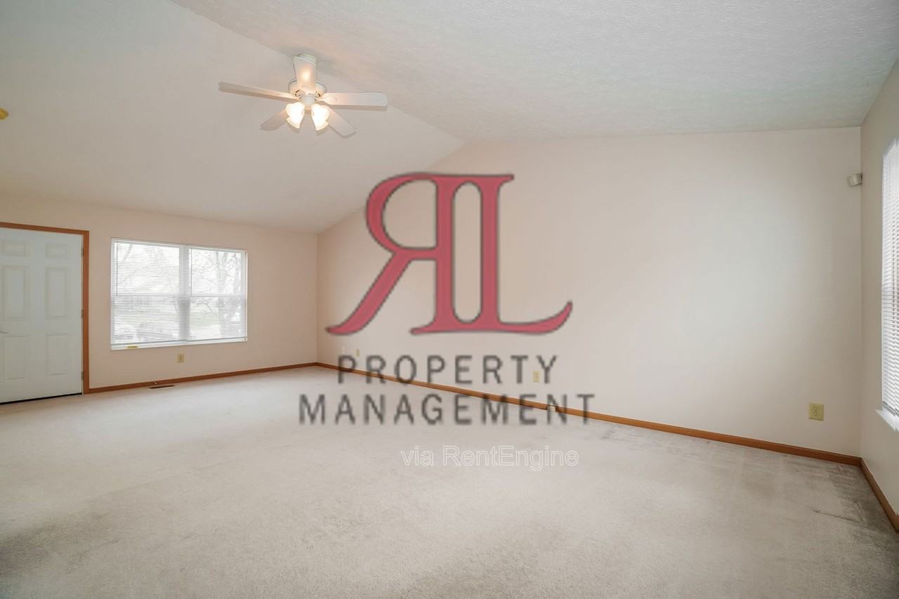 3180 Omega Dr - Photo 6 of 23