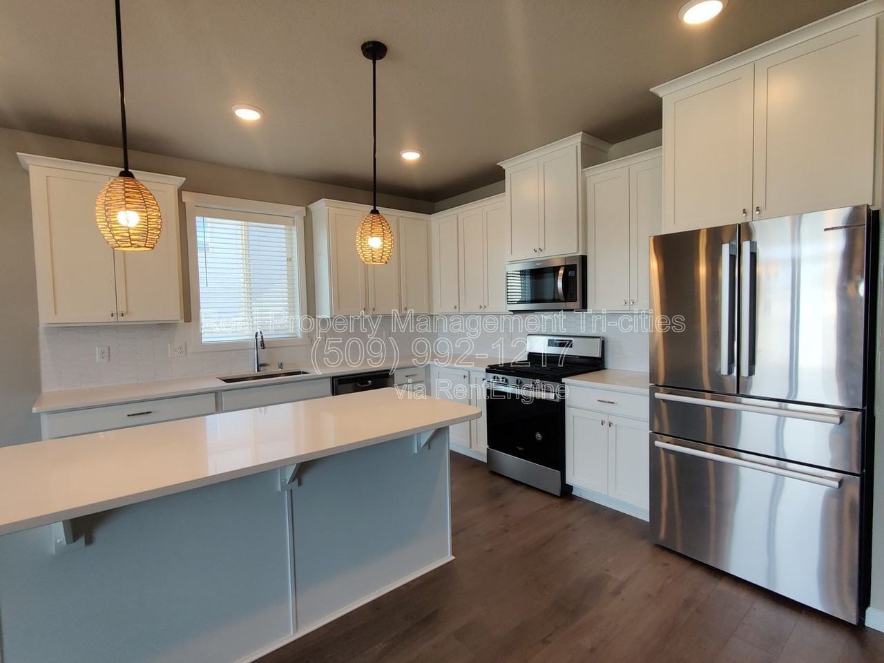 8304 Gardner Street - Photo 3 of 24