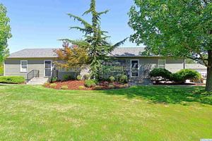 featured image of 222 Douglass Avenue