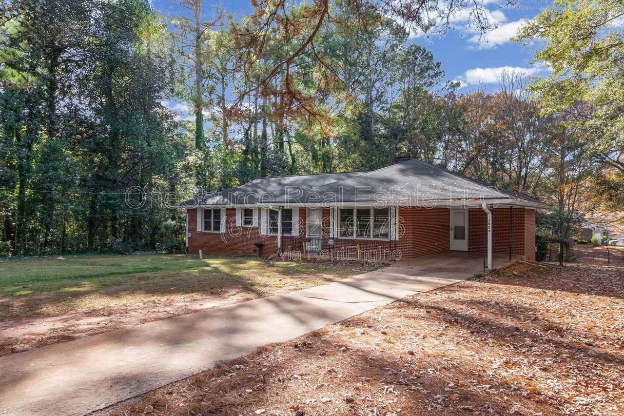 1024 Hambrick Rd - Photo 4 of 50