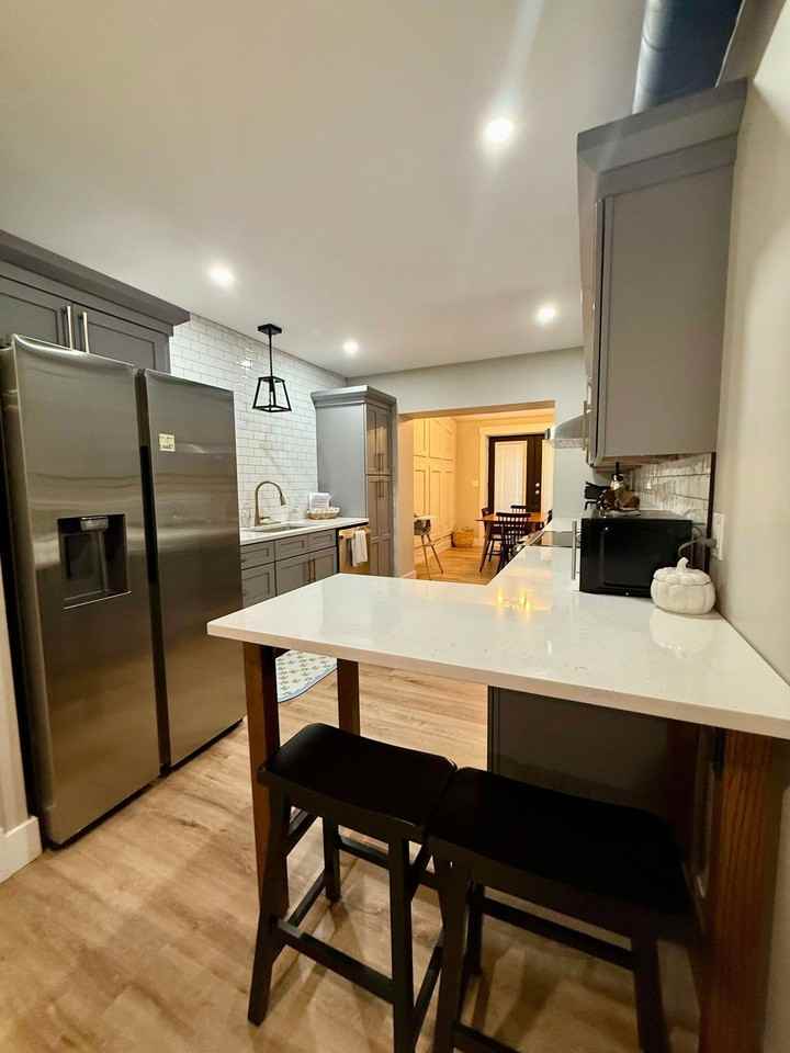 521 Locust St - Photo 7 of 25