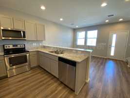 featured image of 4725 Memphis Street