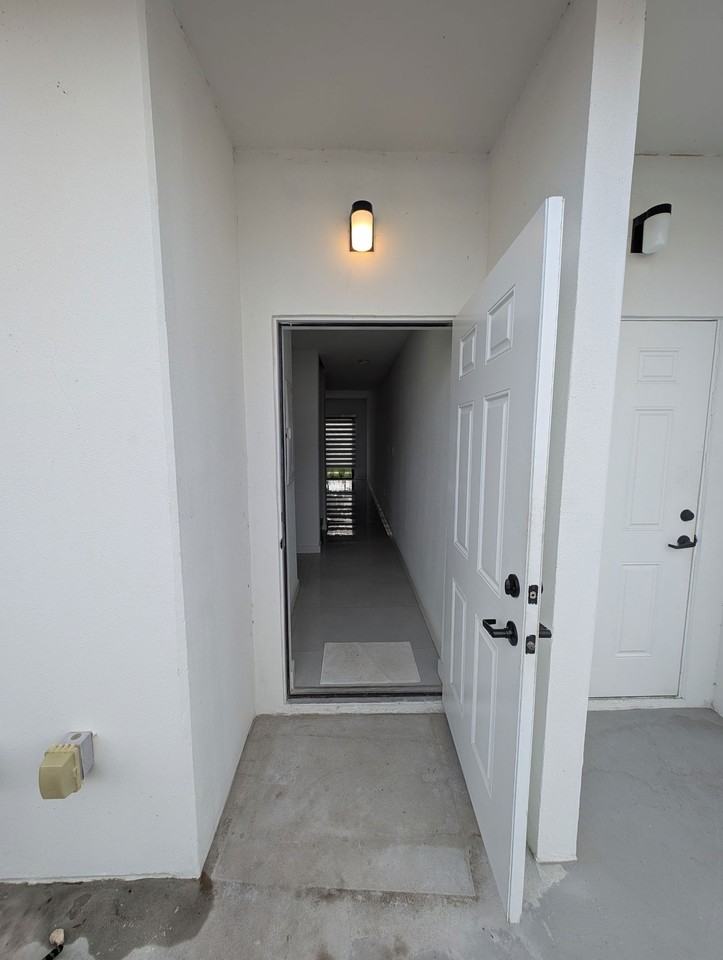 26124 Sw 146th Ave #1 - Photo 3 of 26