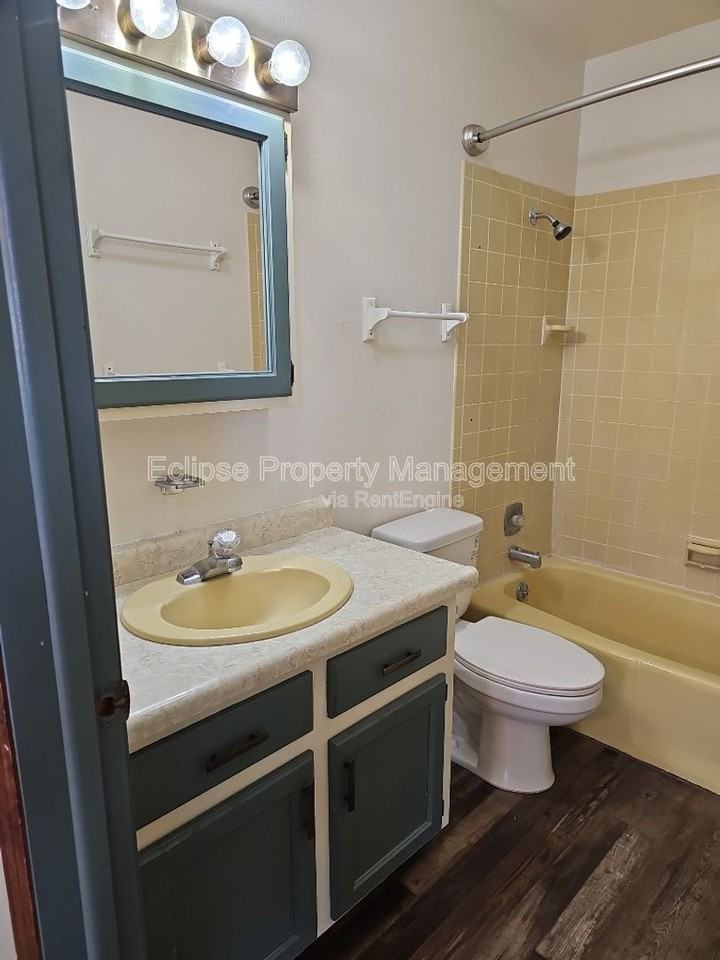 9 River Drive - Photo 6 of 32