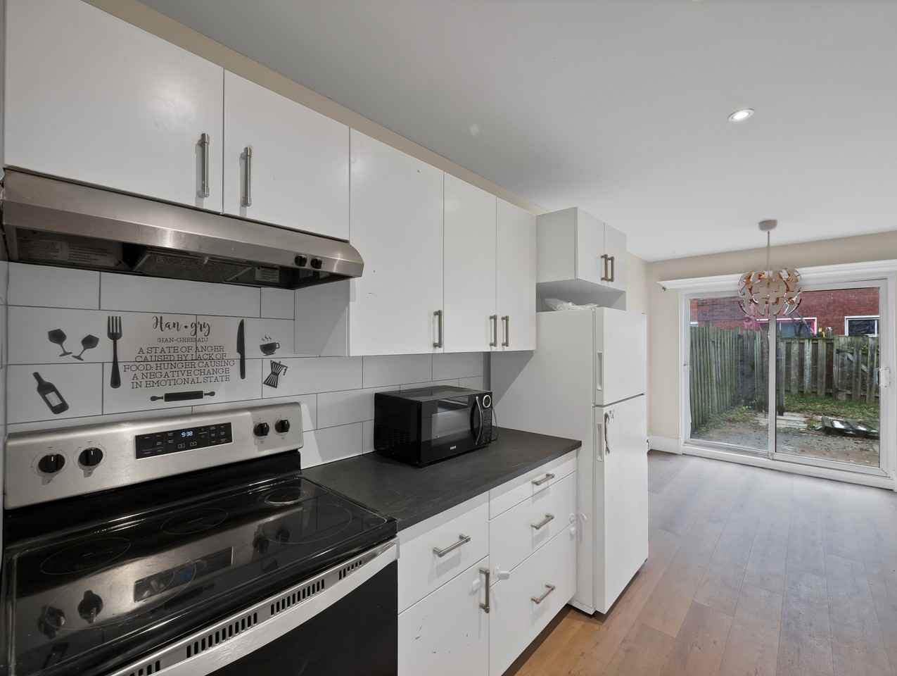 2623 King Street East #4 - Photo 4 of 10