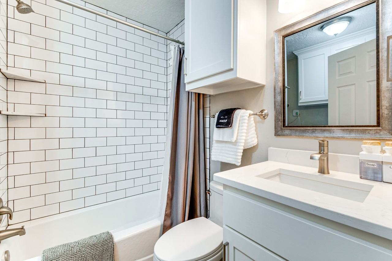 810 Concho Place #810 - Photo 2 of 31