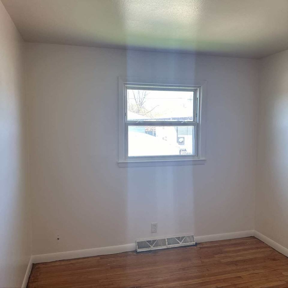 5843 N 61st St #1 - Photo 6 of 9