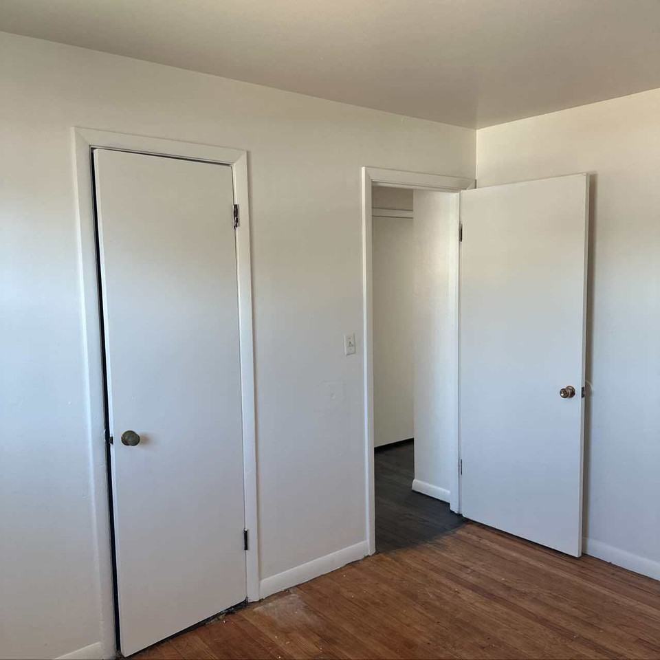 5843 N 61st St #1 - Photo 7 of 9