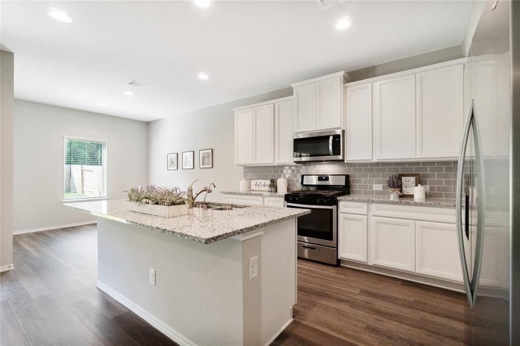 2274 Strong Horse Drive - Photo 7 of 22