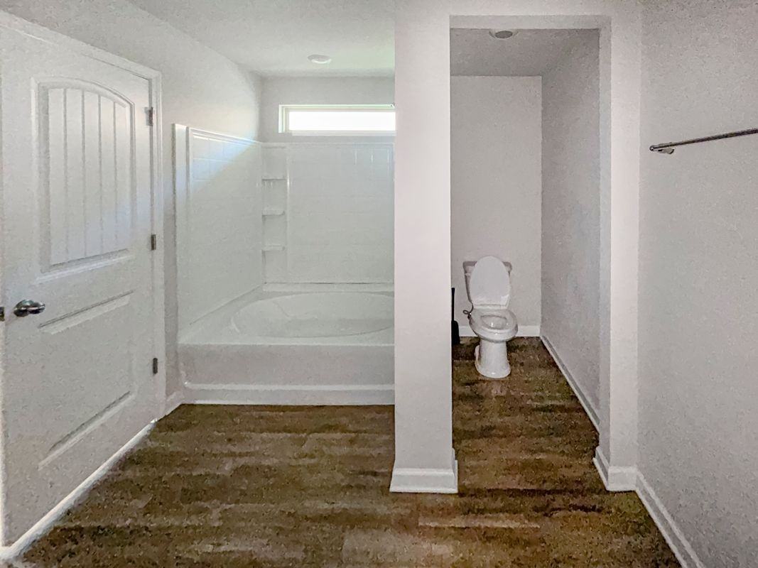 13340 Isabella Boulevard - Photo 5 of 10