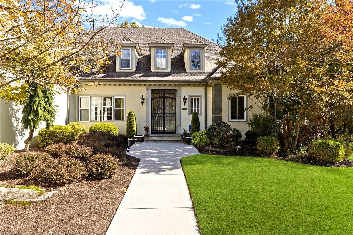 149 Highland Terrace - Photo 2 of 4