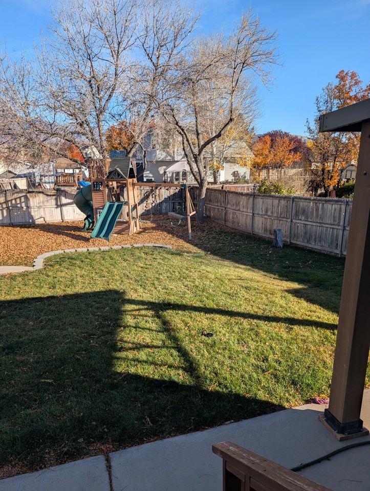 12725 S Bergen Cir - Photo 5 of 32