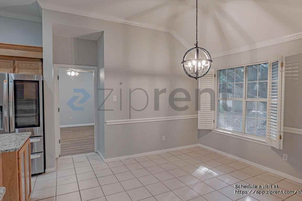 609 S Ruidoso Downs Dr - Photo 7 of 28