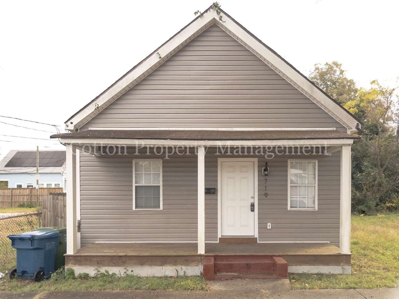 719 S 8th St - Photo 2 of 26