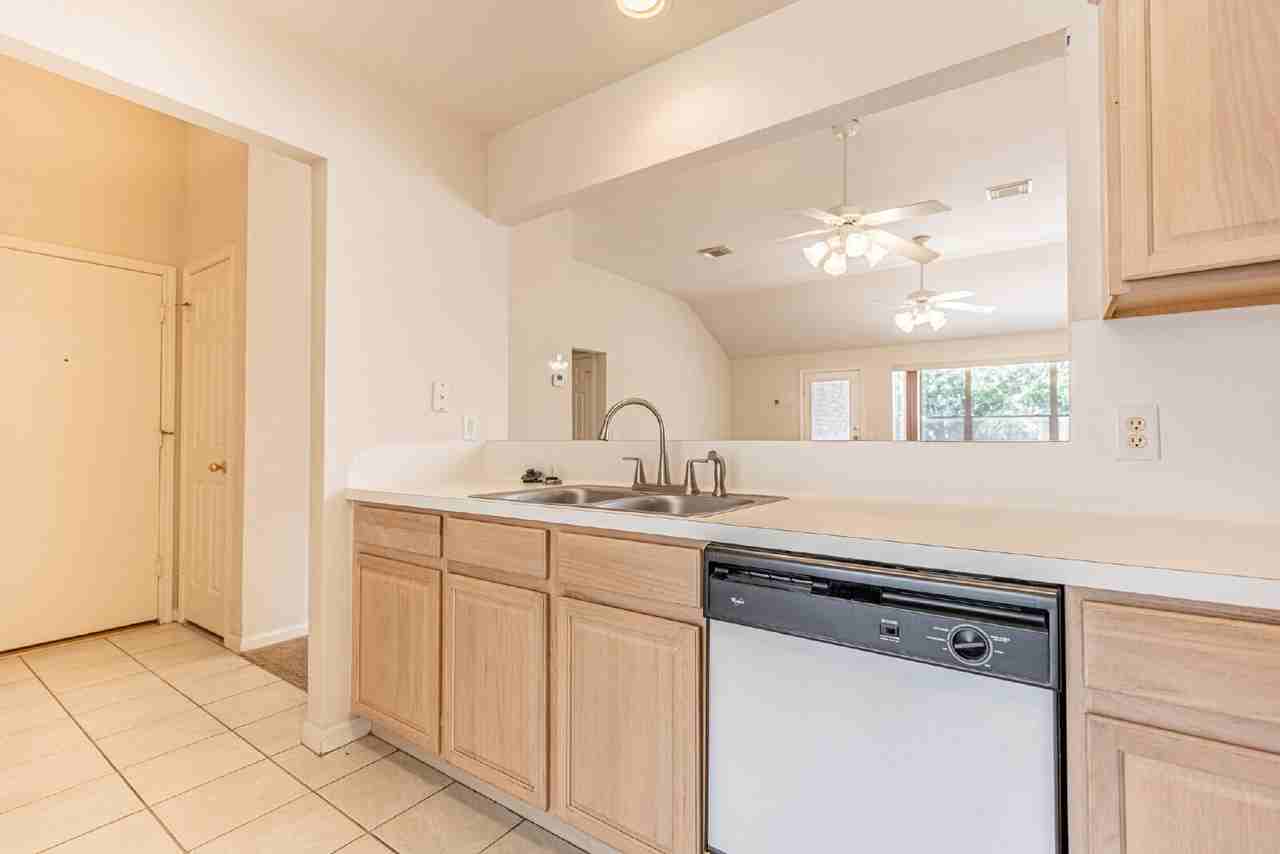 6651 Rambling Trail Dr - Photo 6 of 29