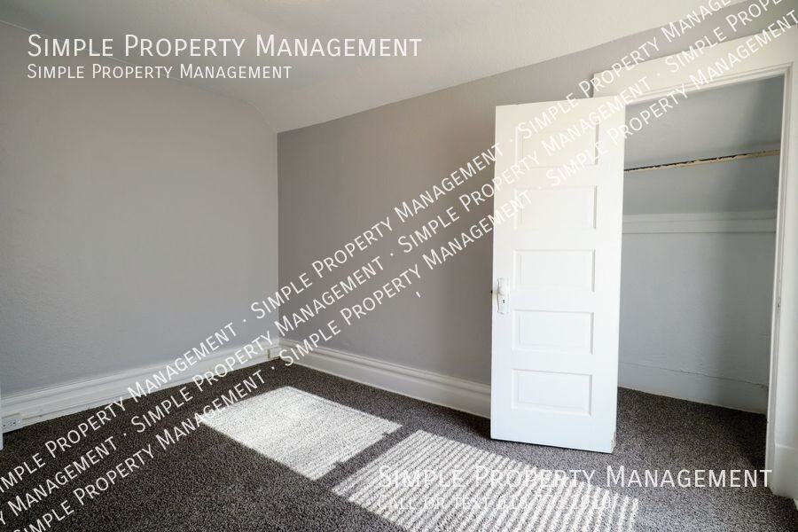 452 Oakdale St Se #2 - Photo 3 of 19