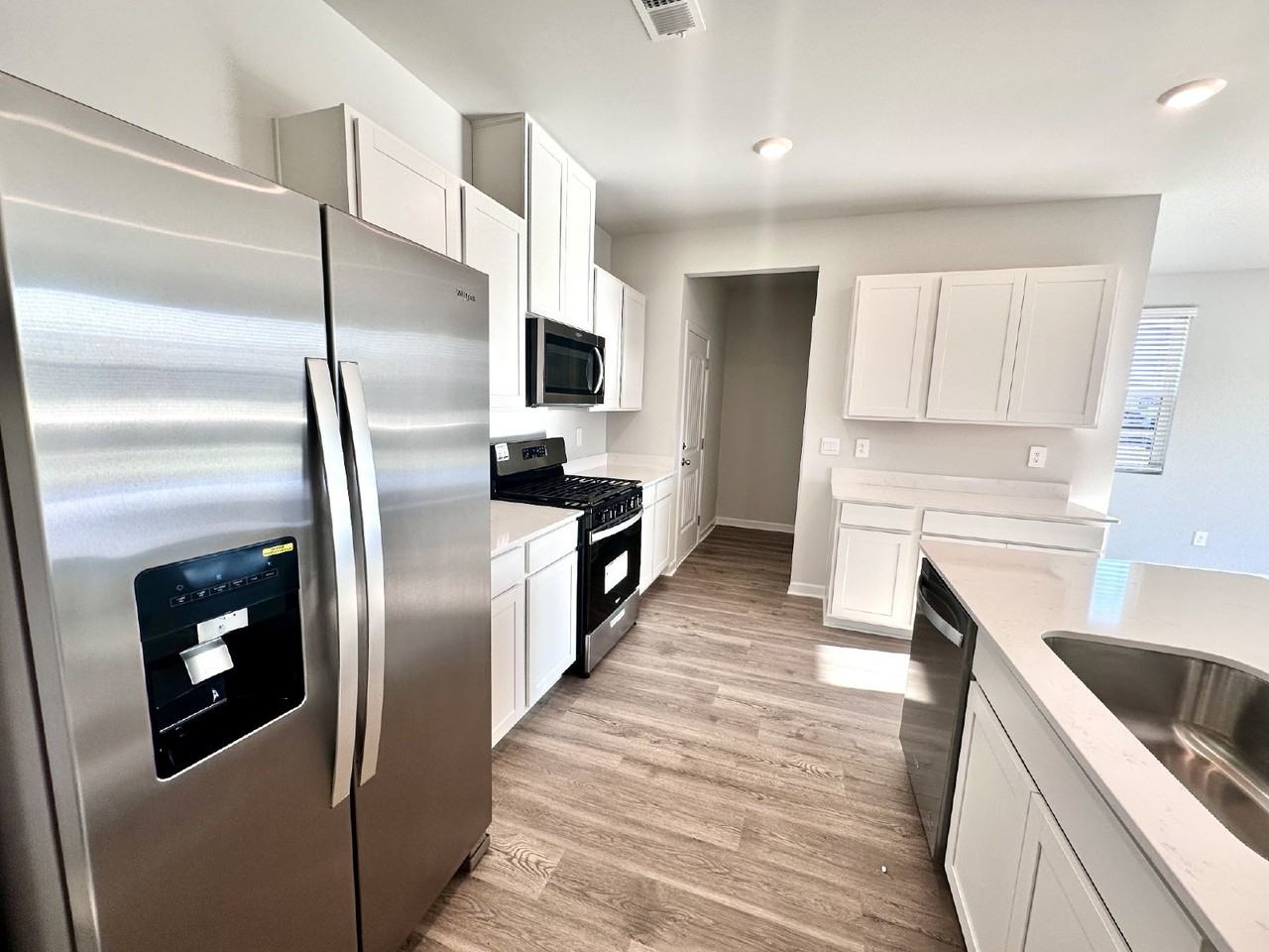 7356 Golden Way - Photo 6 of 15