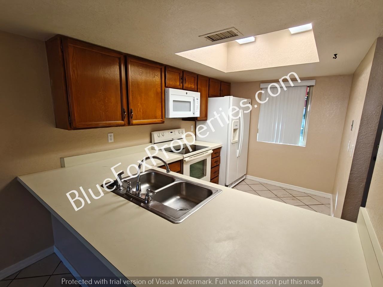 2718 W Jennie Pl - Photo 6 of 19