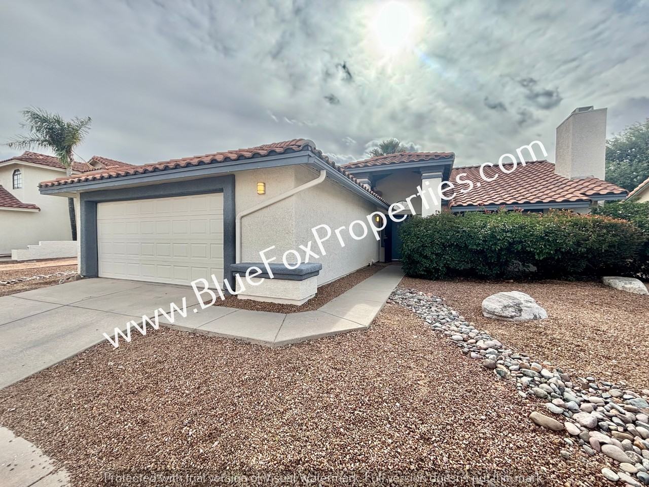 2621 W Camino Del Deseo - Photo 2 of 24