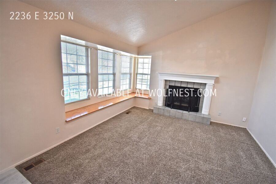 2236 East 3250 North - Photo 5 of 46