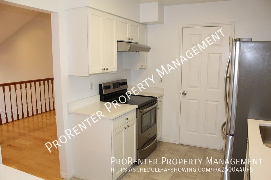 523 South Applewood Drive - Photo 7 of 28