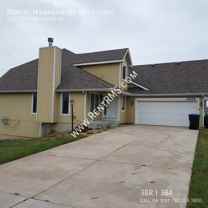 4222 Southwest Stonybrook Drive - Photo 1 of 1