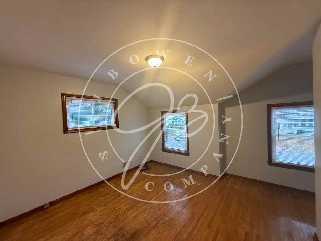 3864 Almeda Dr - Photo 7 of 7