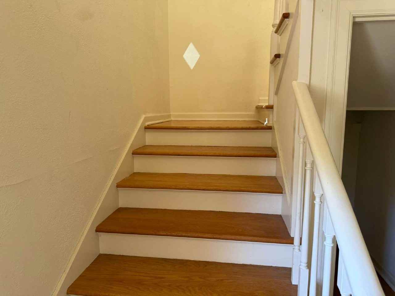 325 E Rosewood Ave - Photo 3 of 32